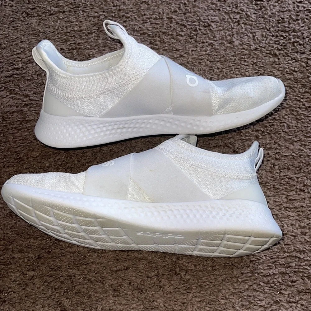 Adidas cloud foam Women’s slip on tennis shoes - Picture 2 of 5
